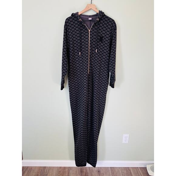 Savage X Fenty Forever Savage Hooded One Piece Black - Picture 2 of 8